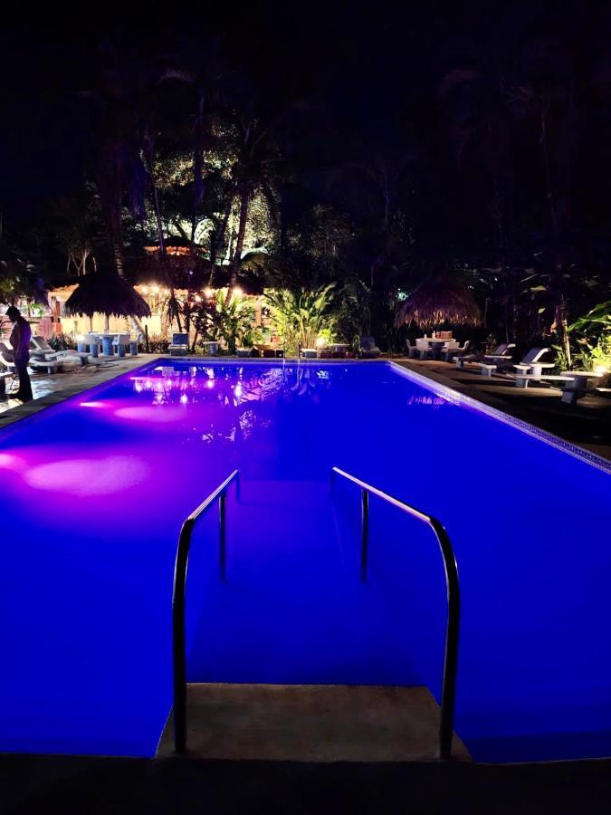 Atlantida Lodge Cahuita Εξωτερικό φωτογραφία