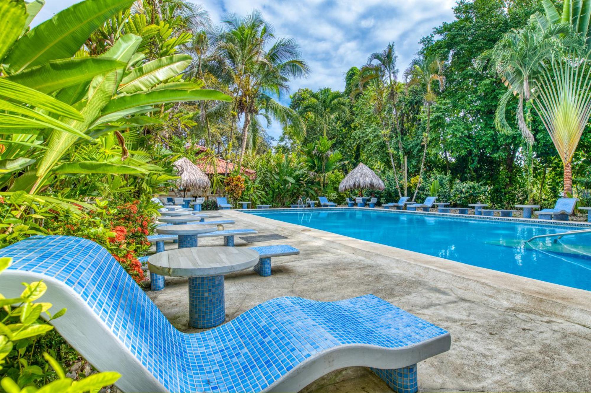 Atlantida Lodge Cahuita Εξωτερικό φωτογραφία