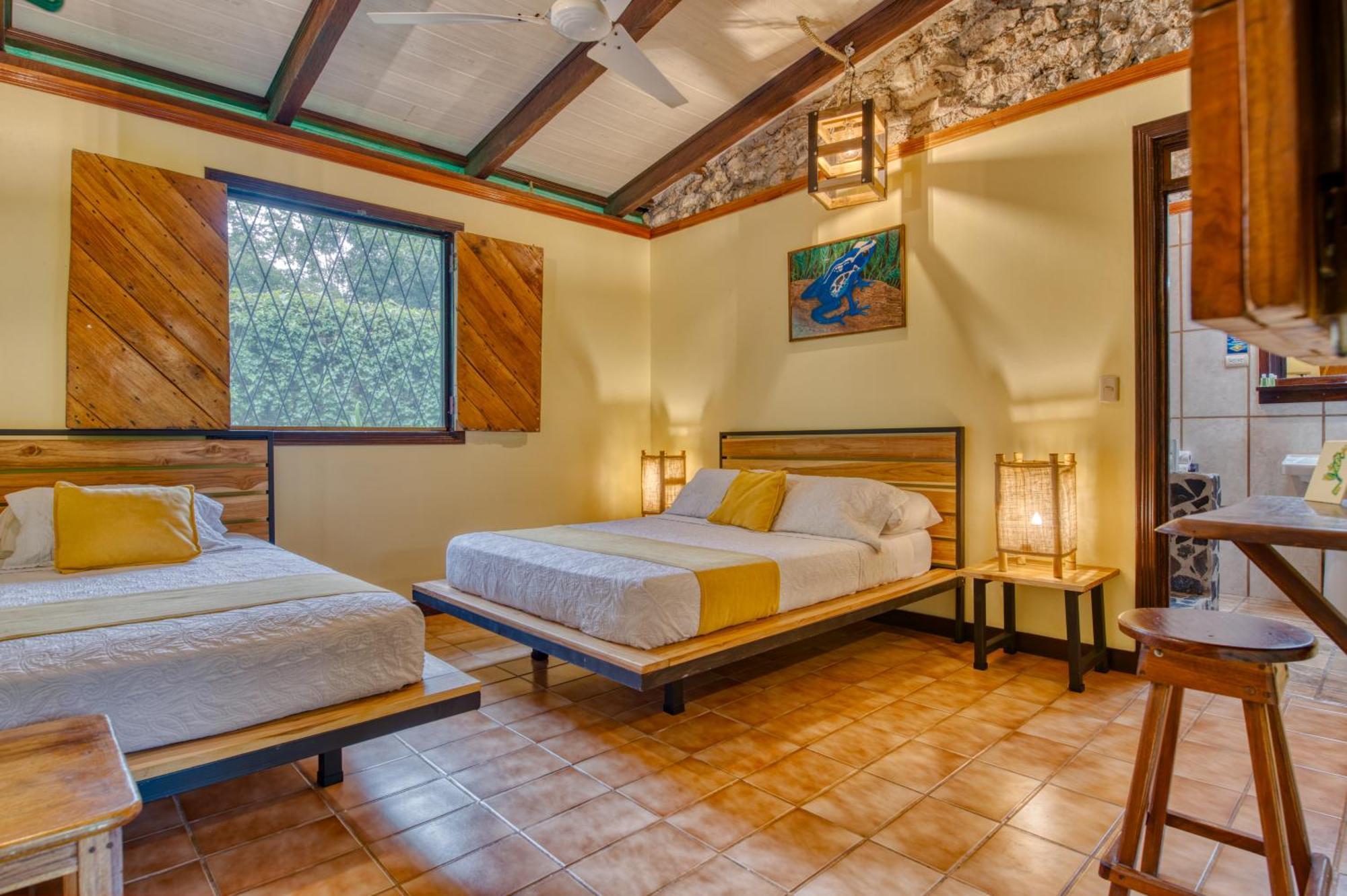 Atlantida Lodge Cahuita Εξωτερικό φωτογραφία