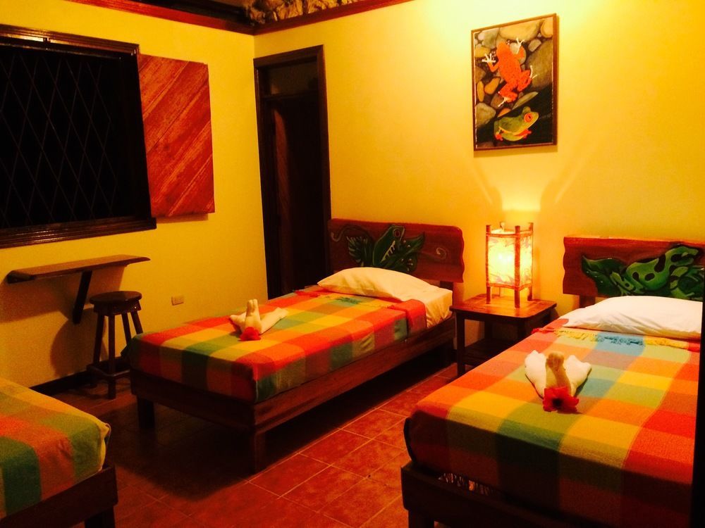 Atlantida Lodge Cahuita Εξωτερικό φωτογραφία